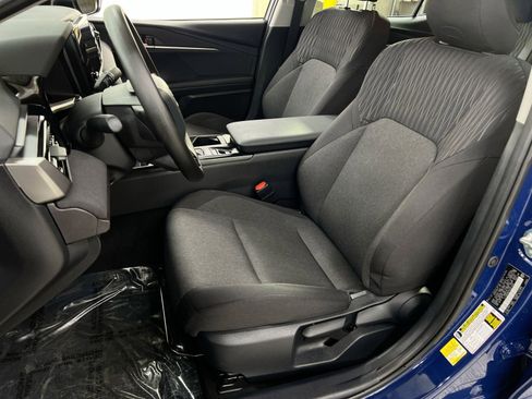 Used 2025 Toyota Camry LE image 17