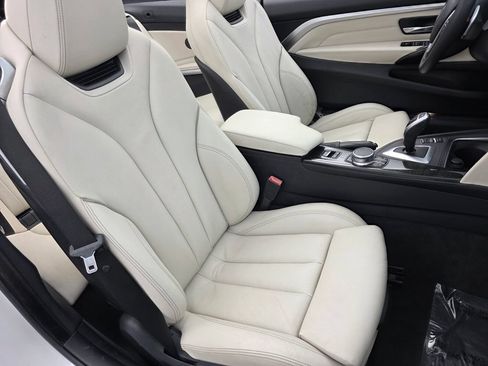 Used 2019 BMW 430i Convertible RWD image 27