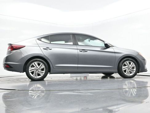 Used 2019 Hyundai Elantra SEL image 45