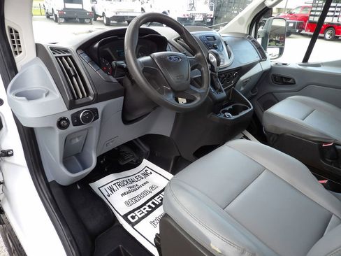 Used 2019 Ford Transit 250 138 image 16
