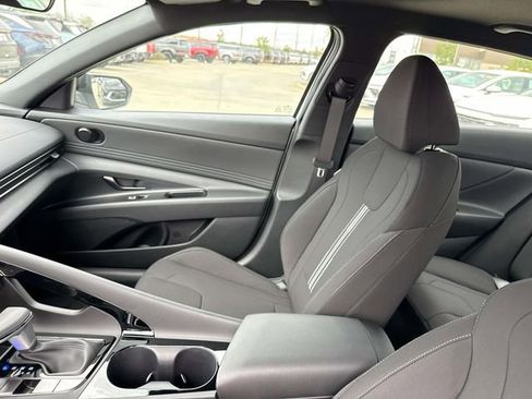 New 2026 Hyundai Elantra SEL Sport image 19