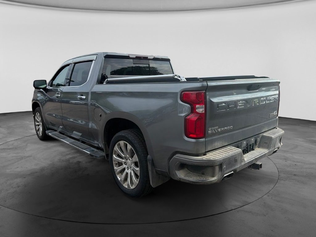 Used 2019 Chevrolet Silverado 1500 High Country w/ Technology Package AWD/4WD image 5