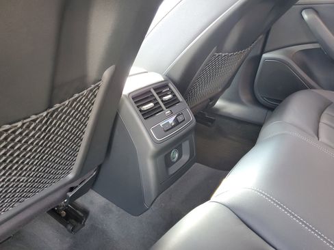 Used 2020 Audi A4 2.0T Premium w/ Convenience Package image 9