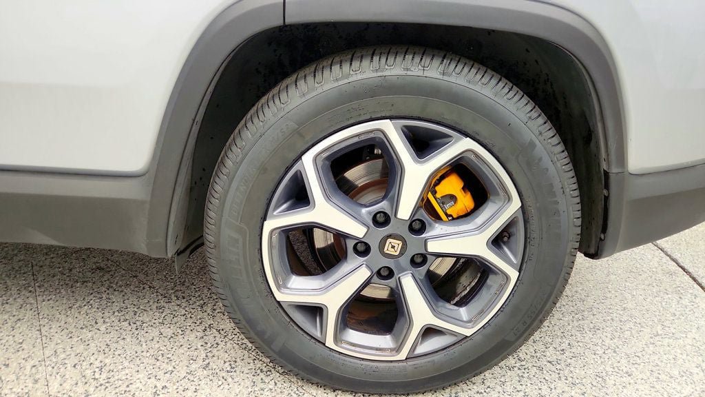 Used 2023 Rivian R1S Adventure Quad AWD/4WD image 9