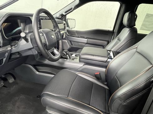 New 2025 Ford F150 Lariat w/ Equipment Group 502A High image 9