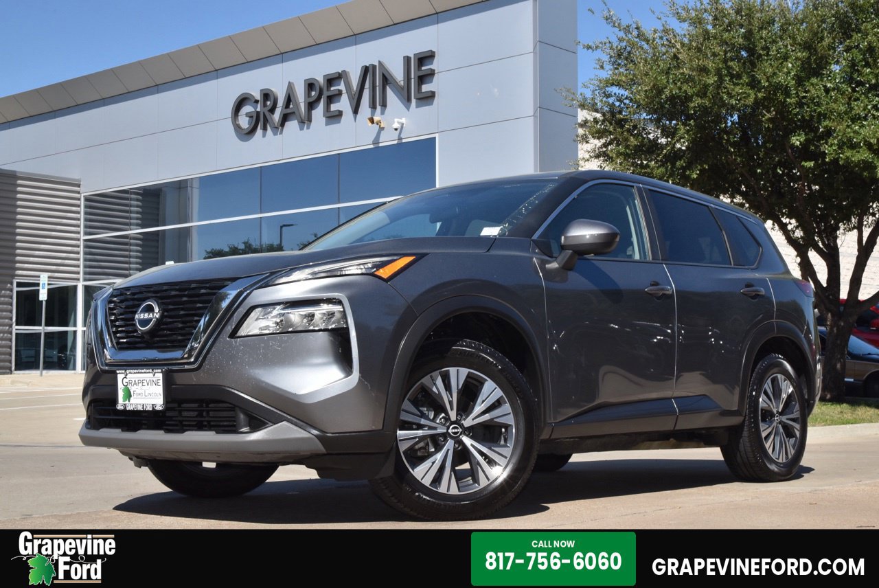 Used 2023 Nissan Rogue SV FWD image 1