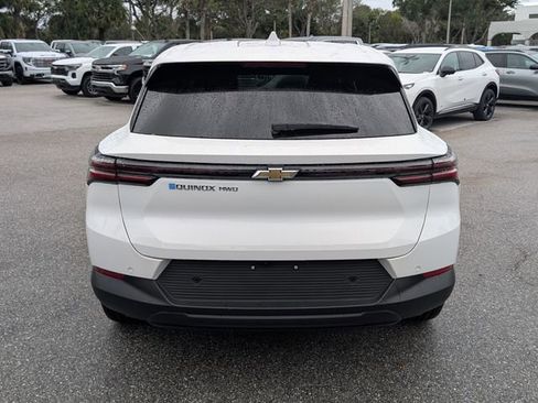 New 2026 Chevrolet Equinox EV LT w/ Comfort Package AWD/4WD image 11