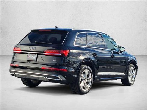 Used 2023 Audi Q7 2.0T Premium Plus w/ Premium Plus Package AWD/4WD image 5