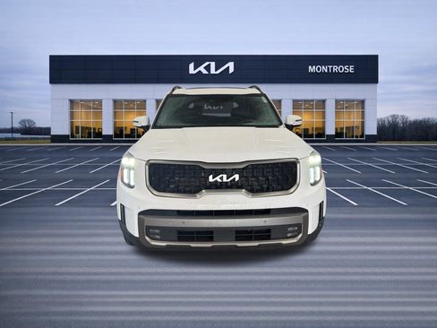 Used 2021 Ford Expedition Max Limited image 2