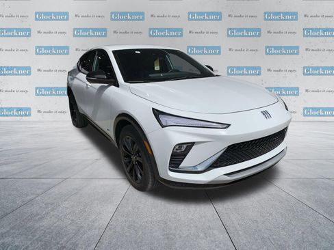 Used 2025 Buick Envista Sport Touring image 11