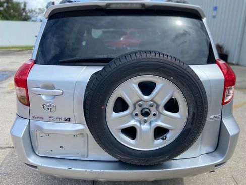 Used 2008 Toyota RAV4 4WD image 4