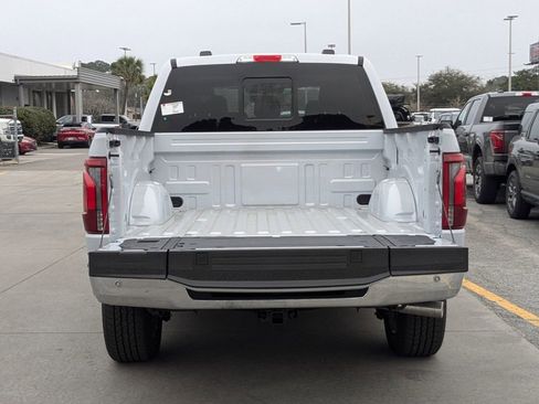 New 2025 Ford F150 Lariat w/ Equipment Group 502A High image 12