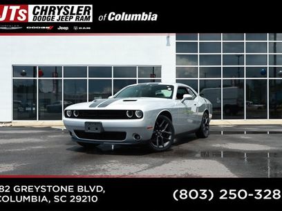 Used 2020 Dodge Challenger SXT w/ Blacktop Package