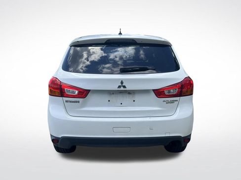 Used 2015 Mitsubishi Outlander Sport ES FWD image 4