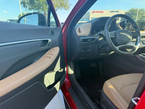 Used 2020 Hyundai Sonata Limited FWD image 6
