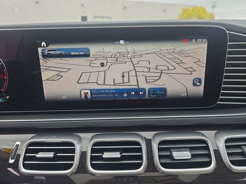 New 2026 Mercedes-Benz GLS 450 4MATIC image 19