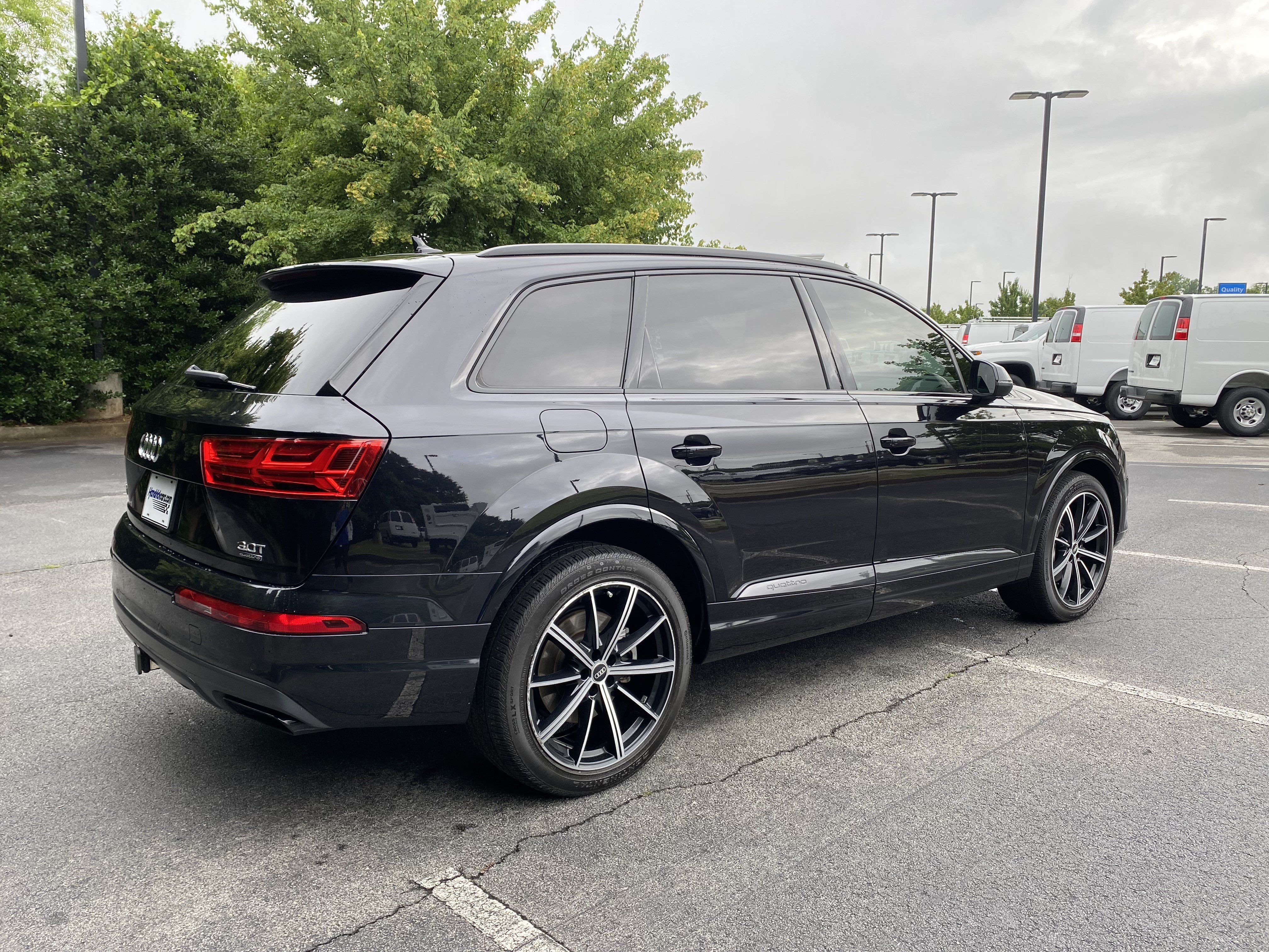Used 2018 Audi Q7 3.0T Prestige AWD/4WD image 9
