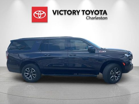 Used 2024 Chevrolet Suburban Z71 AWD/4WD image 5
