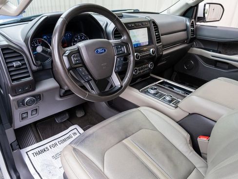 Used 2020 Ford Expedition Limited w/ Equipment Group 302A AWD/4WD image 13