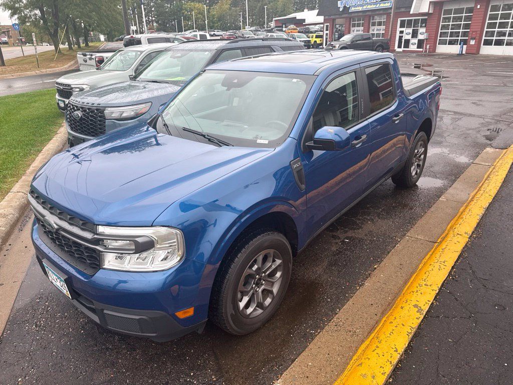 Used 2023 Ford Maverick XLT w/ XLT Luxury Package FWD image 1