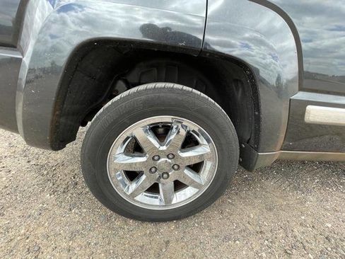 Used 2011 Jeep Liberty Limited w/ Tire & Wheel Group AWD/4WD image 17