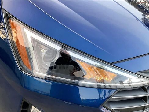 Used 2020 Hyundai Elantra Value Edition image 25