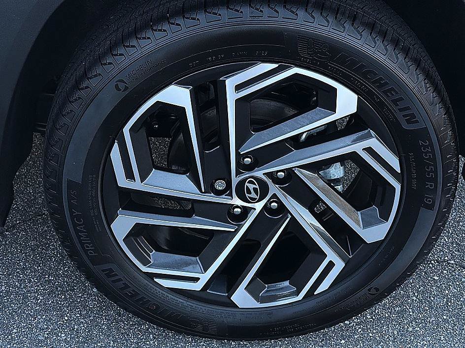Certified 2026 Hyundai Tucson Limited AWD/4WD image 6