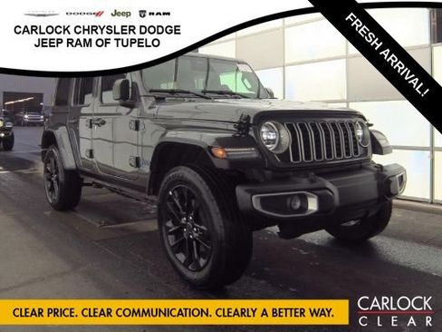 Used 2025 Jeep Wrangler Sahara w/ Safety Group image 3