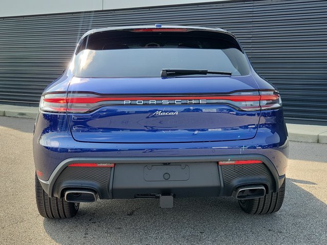 Used 2026 Porsche Macan AWD/4WD image 6