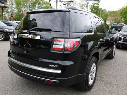 Used 2016 GMC Acadia SLE AWD/4WD image 9