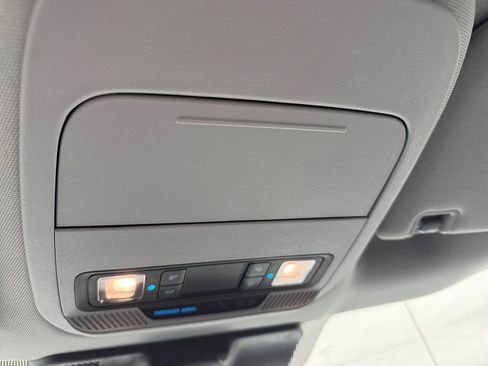 Used 2024 Ford F250 XLT image 21