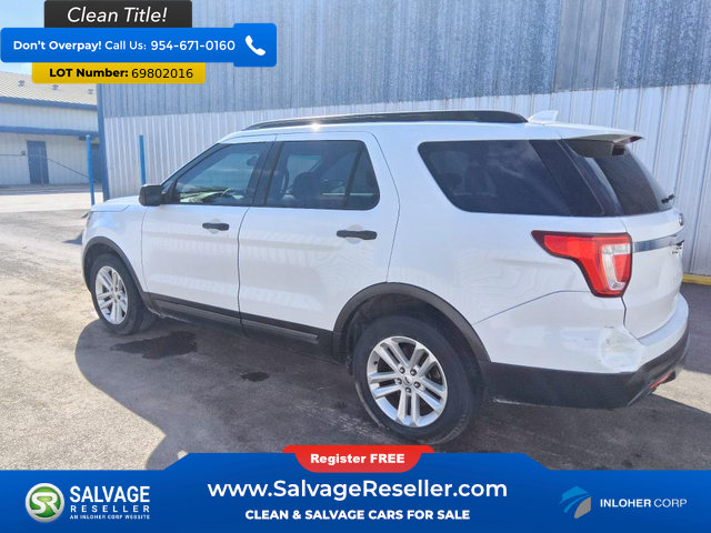 Used 2016 Ford Explorer FWD image 3
