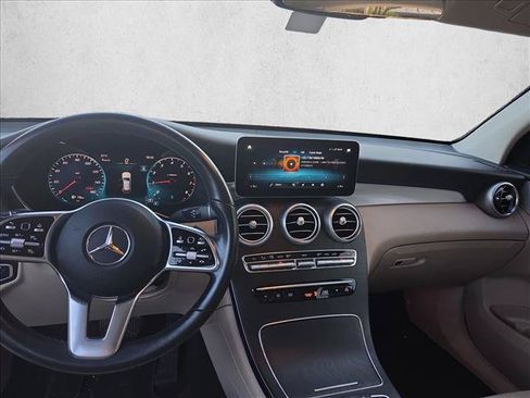 Certified 2022 Mercedes-Benz GLC 300 image 13