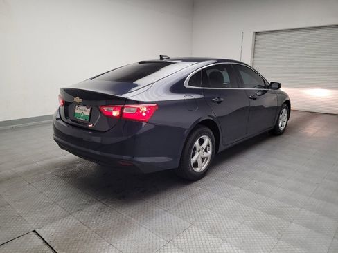 Used 2017 Chevrolet Malibu LS FWD image 9