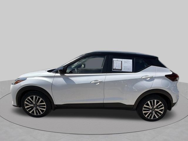Used 2023 Nissan Kicks SV FWD image 7