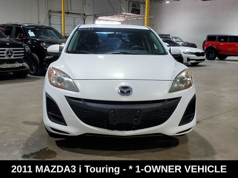 Used 2011 MAZDA MAZDA3 i Touring FWD image 2