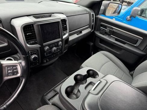Used 2022 RAM 1500 Warlock AWD/4WD image 7