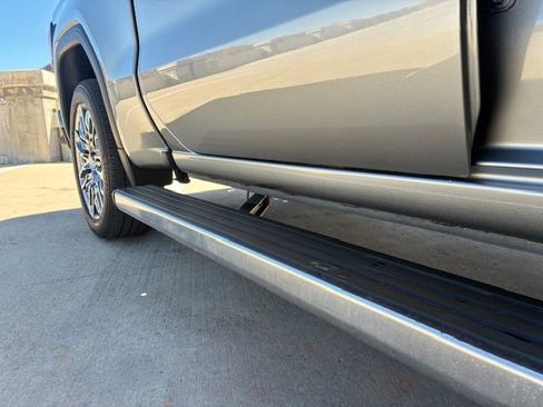 Used 2023 GMC Sierra 1500 Denali Ultimate image 7