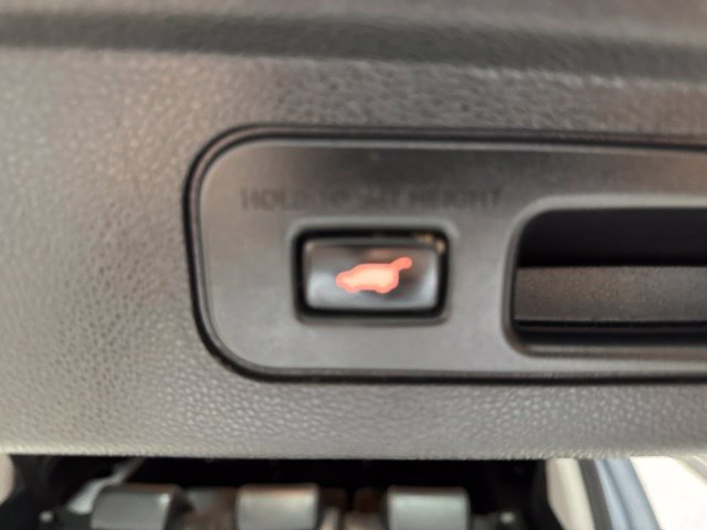 Used 2023 Honda Odyssey Touring image 23