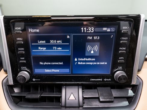 Used 2021 Toyota RAV4 XLE w/ Convenience Package image 17