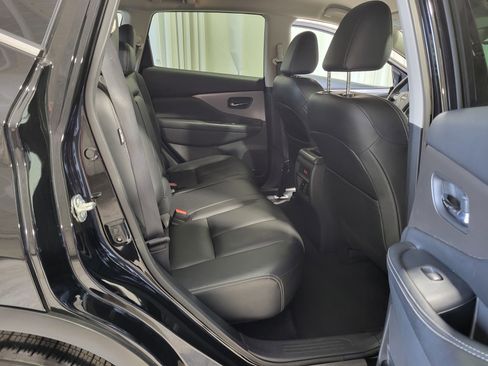 Used 2023 Nissan Murano SV w/ SV Midnight Edition Package image 30