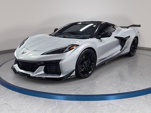 Used 2026 Chevrolet Corvette Z06 RWD image 1