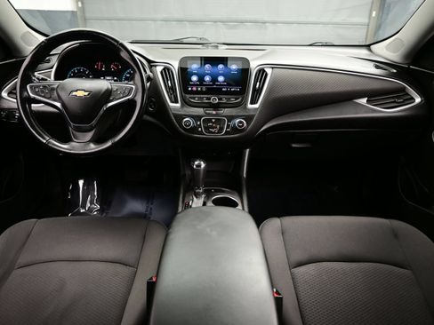 Used 2019 Chevrolet Malibu RS w/ LPO, Convenience Package 2 FWD image 16