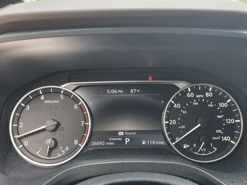 Certified 2023 Nissan Rogue SV FWD image 30