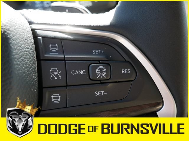 Used 2026 Jeep Grand Cherokee L Limited AWD/4WD image 24