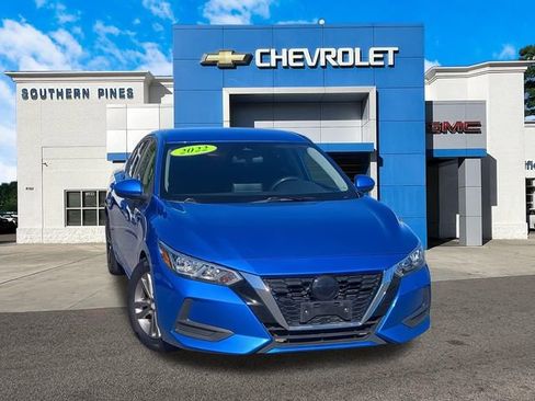 Used 2022 Nissan Sentra SV image 1