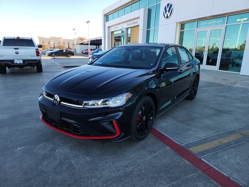 New 2026 Volkswagen Jetta GLI Autobahn image 3