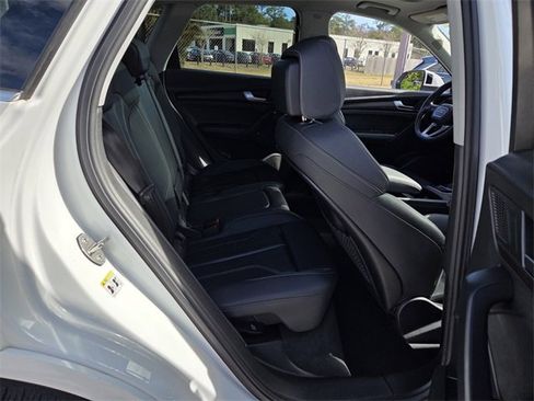 Used 2024 Audi Q5 2.0T Premium Plus image 23