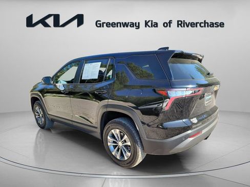Used 2026 Chevrolet Equinox LT w/ Convenience Package II FWD image 4
