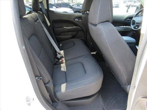 Used 2021 Chevrolet Colorado LT RWD image 32